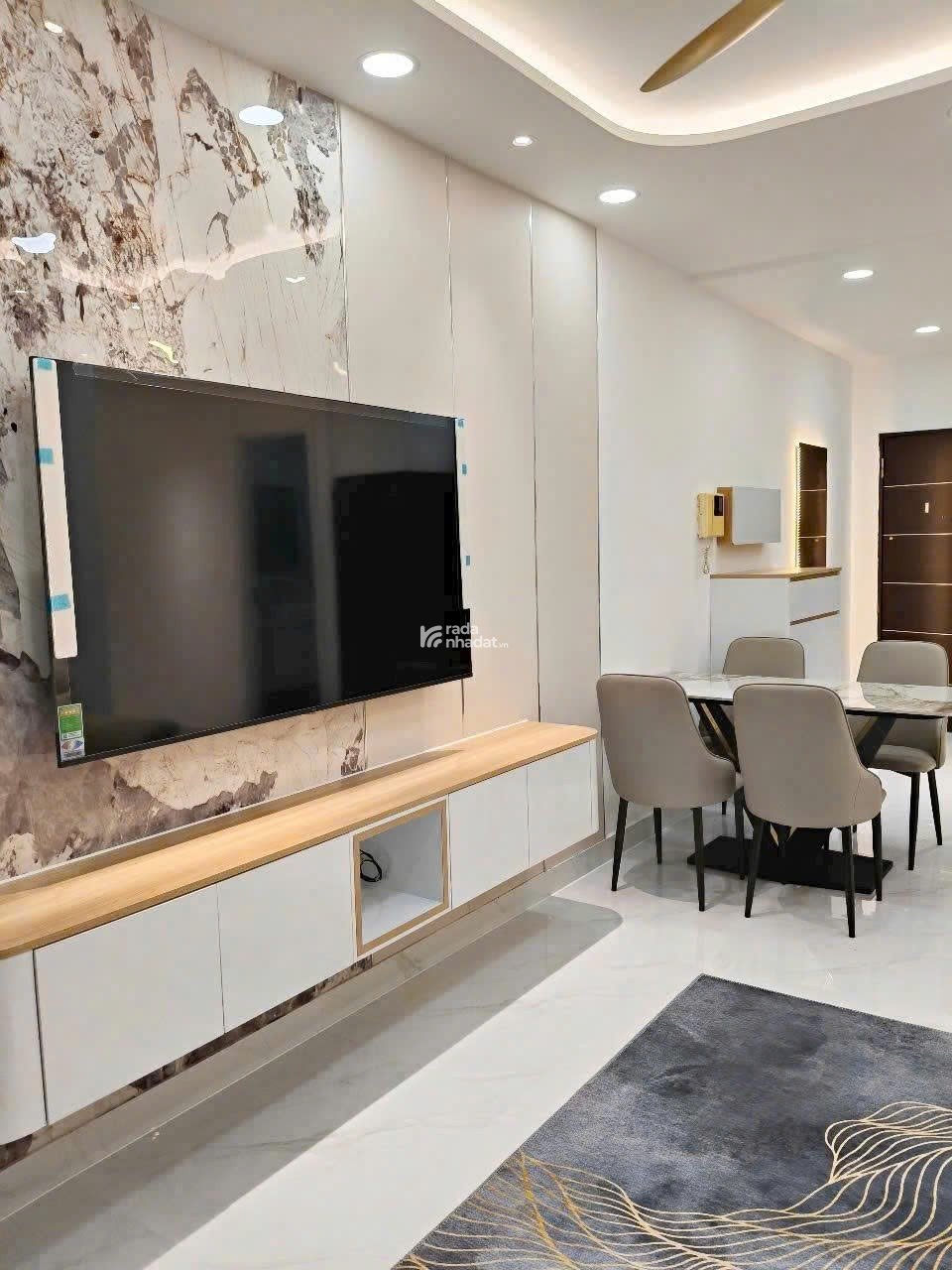 Cần bán nhanh căn hộ Sky garden 3, PMH, Q7, TK 3PN nhà mới đẹp, giá chỉ 5,7 tỷ 