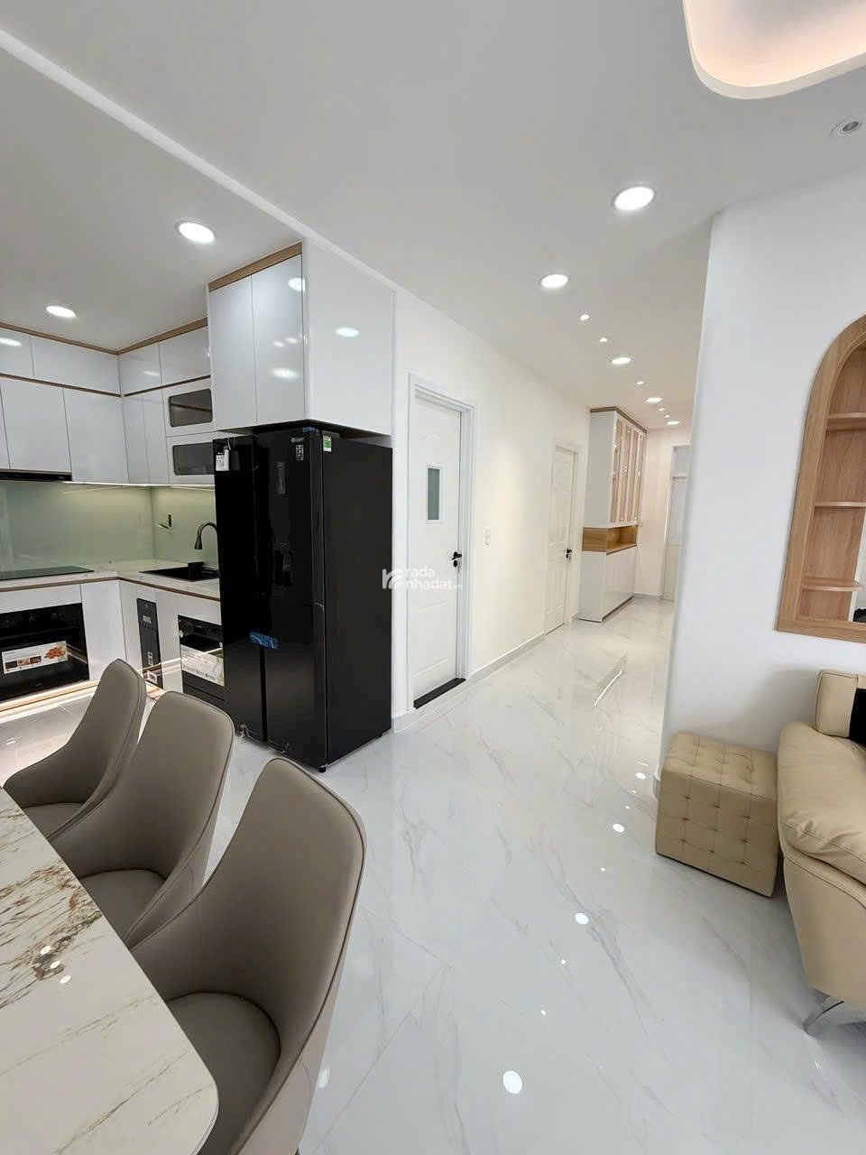 Cần bán nhanh căn hộ Sky garden 3, PMH, Q7, TK 3PN nhà mới đẹp, giá chỉ 5,7 tỷ 