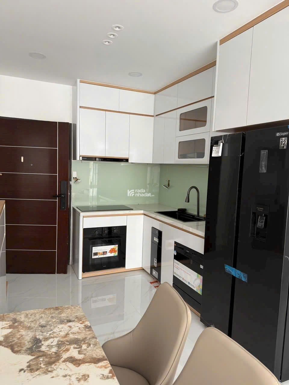 Cần bán nhanh căn hộ Sky garden 3, PMH, Q7, TK 3PN nhà mới đẹp, giá chỉ 5,7 tỷ 