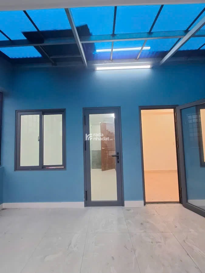 MT Lê Sát, 4 tầng mới, ngang 5.3m, Ở và KD đỉnh, giá 8.35 tỷ TL