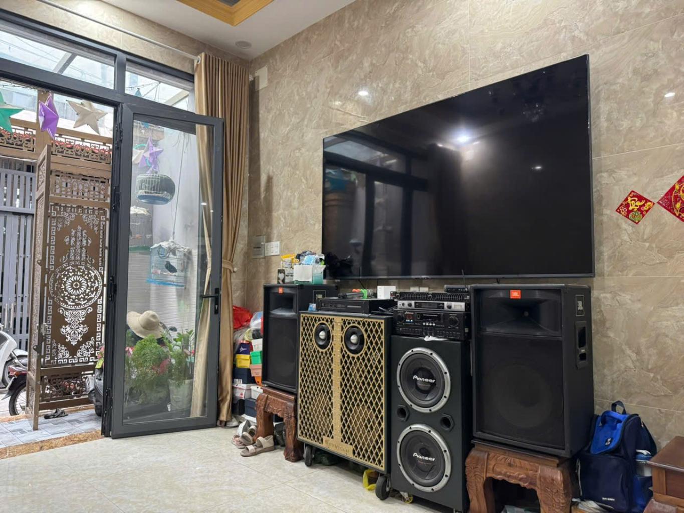 NHÀ 3 TẦNG - NGANG 4.3M KHU VỰC HIẾM NHÀ BÁN 