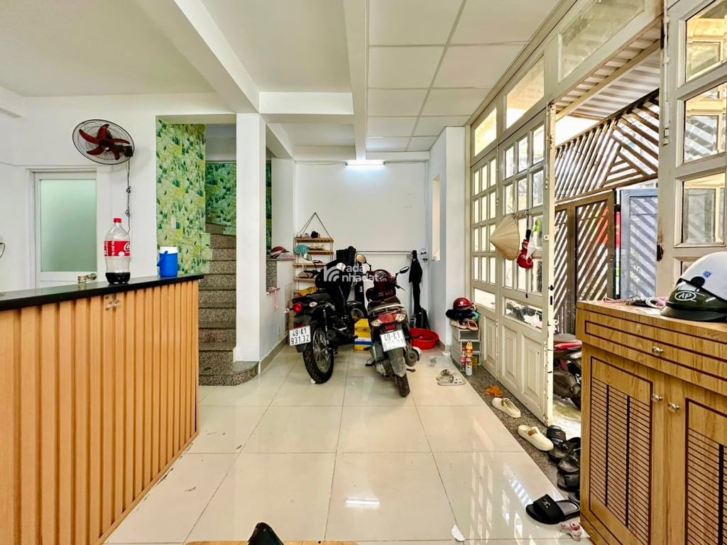 KHU VIP SÁT Q1. HẺM XE HƠI VẠN KIẾP, BÌNH THẠNH, 40M2 CÓ KC Ở NGAY. GIẢM 650TR CHỈ 8T TL 