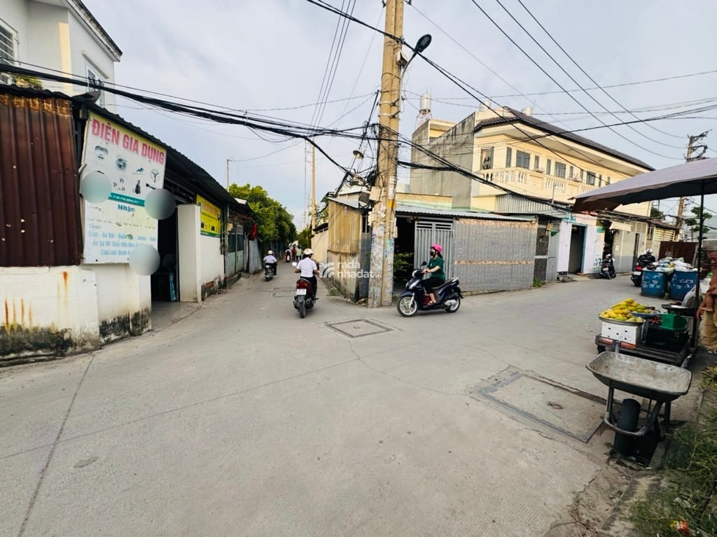 Bán đất 5x40m, tặng dãy phòng trọ 12 phòng, Vườn Lài, Q12, 9.2 tỷ