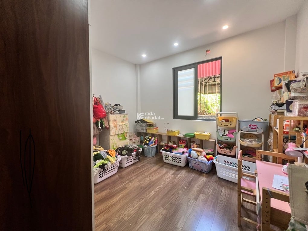 CẦU GIẤY - 60M2 - SỔ VUÔNG - NỞ HẬU - Ô TÔ 5 TẠ GHÉ CỬA - 12.5 TỶ