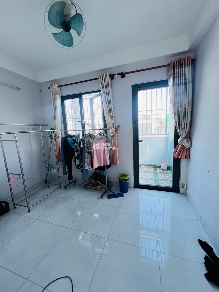 TRUNG TÂM QUẬN 10- HẺM XE TẢI- Lê Hồng Phong- DT: 44M2- 12 TỶ