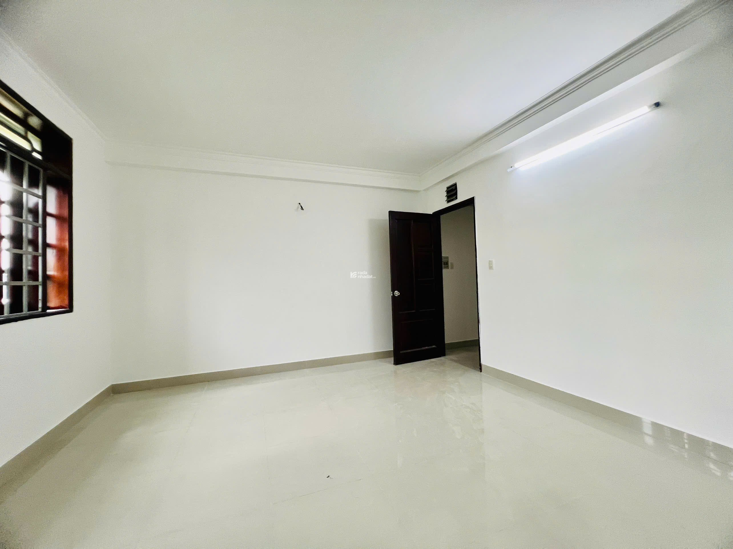 HXH Trường Chinh gần Pandora, 61m2, 5m x12m, 3 tầng 4PN kiên cố, chỉ 6.75 tỷ, ở ngay