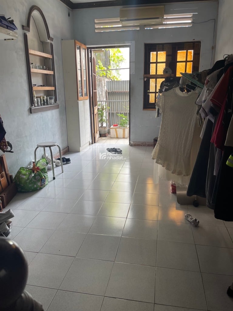 MẶT TIỀN KD, LẠC LONG QUÂN, TÂN BÌNH, 127M2 CÓ KC Ở NGAY. GIẢM 350TR CHỈ CÒN 15T TL 