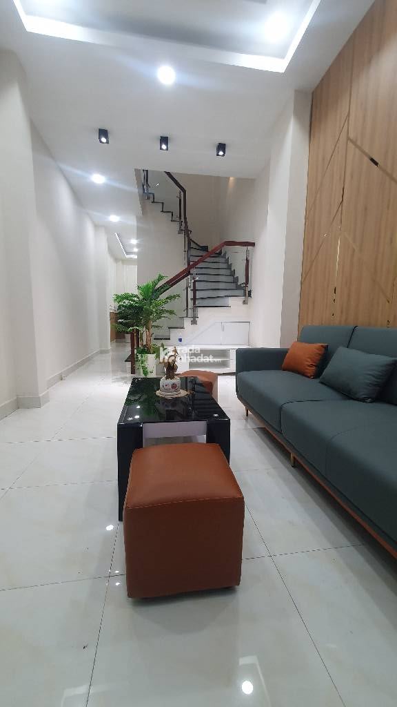 NGAY CHỢ BÀ CHIỂU, SÁT MT VŨ TÙNG, BÌNH THẠNH, 51M2 Ở NGAY. GIẢM 350TR CHỈ 7.3T   