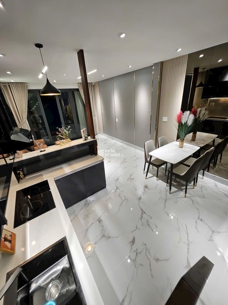 NHÀ 2 TẦNG - PHẠM VĂN BẠCH TÂN BÌNH - FULL NỘI THẤT MỚI KEENG - 52M2, 4 NGỦ - GẦN GA T3