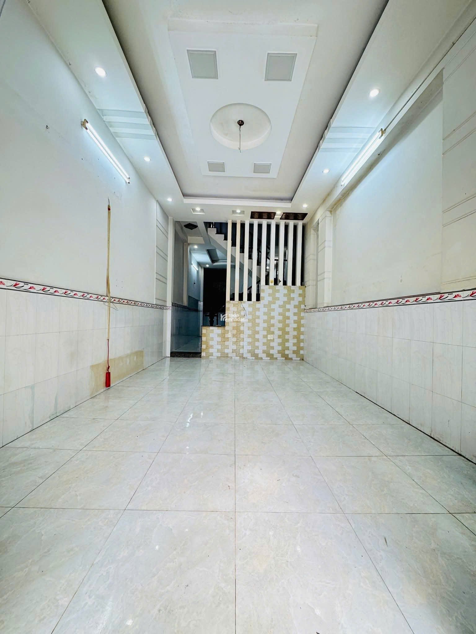 NHÀ VỊ TRÍ ĐẸP 1/ ĐƯỜNG PHAN VĂN HỚN, KHU DÂN CƯ ĐẠI HẢI, ĐƯỜNG 12M