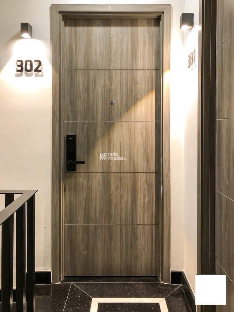 TÂN BÌNH NGAY NHÀ GA T3 - CHDV CAO CẤP - 7 PHÒNG - HẺM TO NHƯ MẶT TIỀN - 5 TẦNG -  CHỈ NHỈNH 12 TỶ.