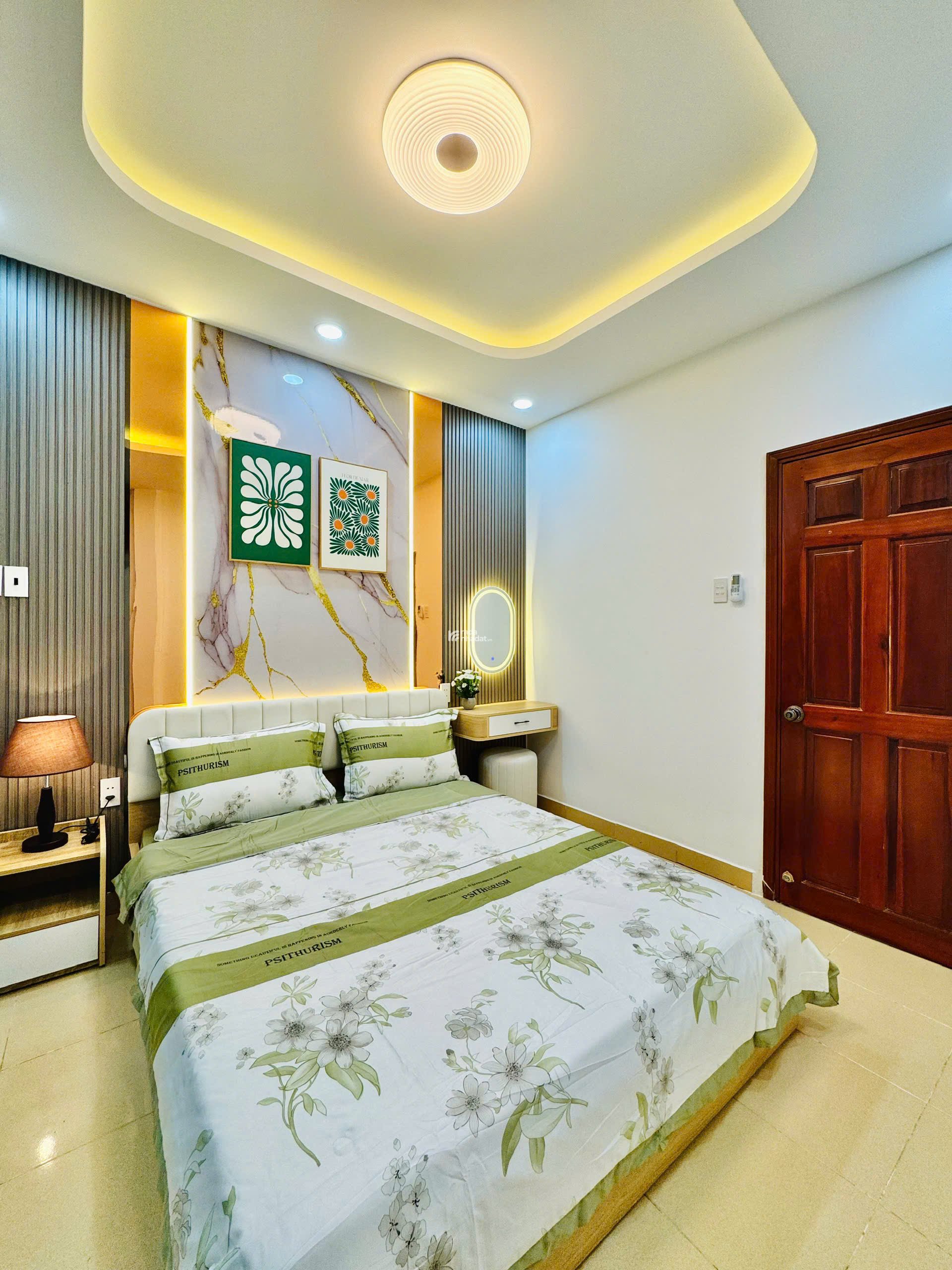 NHÀ ĐẸP FULL NỘI THẤT 4 TẦNG BTCT 4.X TỶ