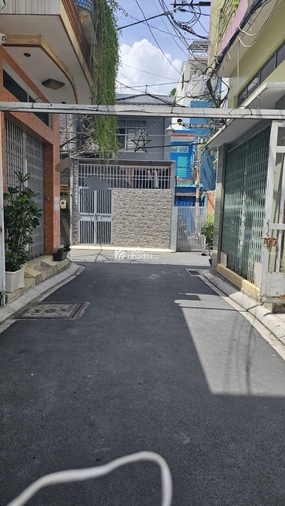 HXH BÀNH VĂN TRÂN, TÂN BÌNH, 45M2 CÓ KC Ở NGAY. GIẢM 350TR CHỈ 7.6T TL 