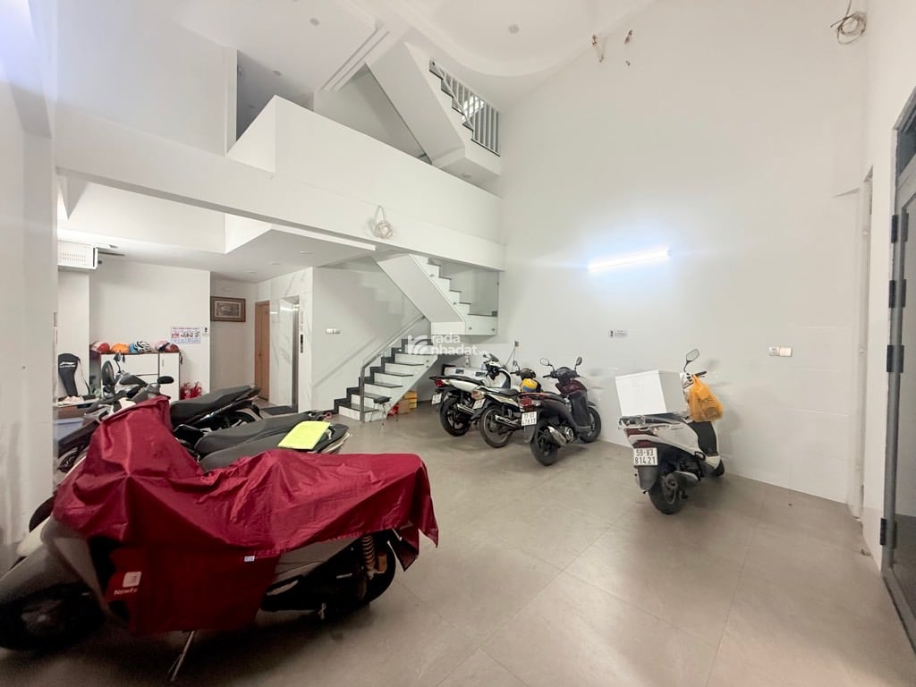 HXH TRẦN BÌNH TRỌNG, BÌNH THẠNH, 8 TẦNG THANG MÁY XỊN SÒ, GIẢM 350TR CHỈ CÒN 22.9T