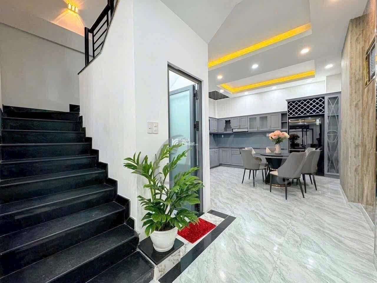 CĂN GÓC 2 MẶT TIỀN – KẾ PHÚ MỸ HƯNG – HUỲNH TẤN PHÁT, QUẬN 7