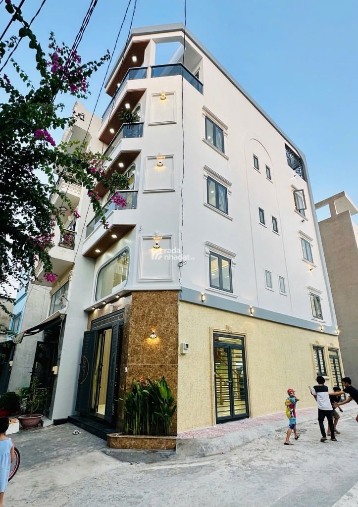 5 TẦNG- LÔ GÓC 2 MẶT THOÁNG CHIẾN LƯỢC BÌNH TRỊ ĐÔNG, BÌNH TÂN DT: 4.5*13.5M - 6 tỷ 850