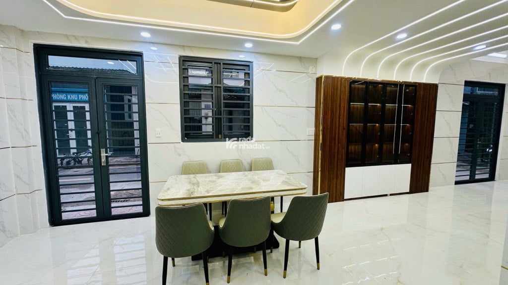5 TẦNG- LÔ GÓC 2 MẶT THOÁNG CHIẾN LƯỢC BÌNH TRỊ ĐÔNG, BÌNH TÂN DT: 4.5*13.5M - 6 tỷ 850