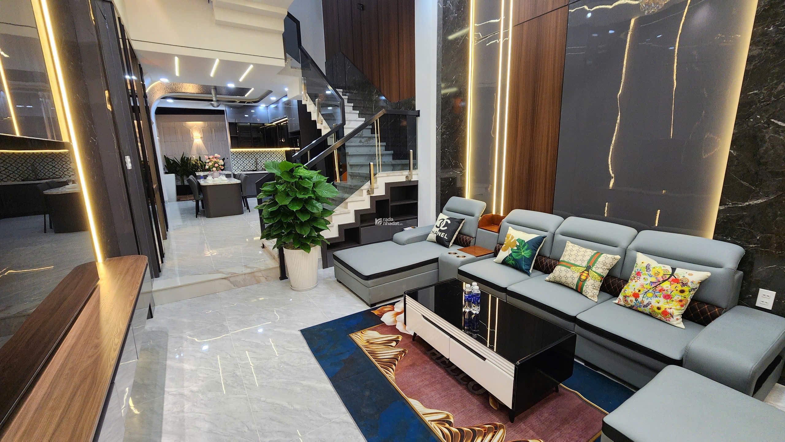 HÀNG MỚI LÊN SÓNG - CĂN ĐẦU TIÊN TRONG DÃY NHÀ PHỐ TX25 - P. THỚI AN - TP.HCM