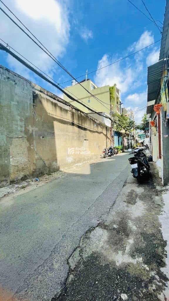 HẺM XE HƠI NGUYỄN SỸ SÁCH, TÂN BÌNH, 135M2 DÒNG TIỀN ĐỀU ĐẶN. GIẢM 850TR CHỈ CÒN 11.6T TL 