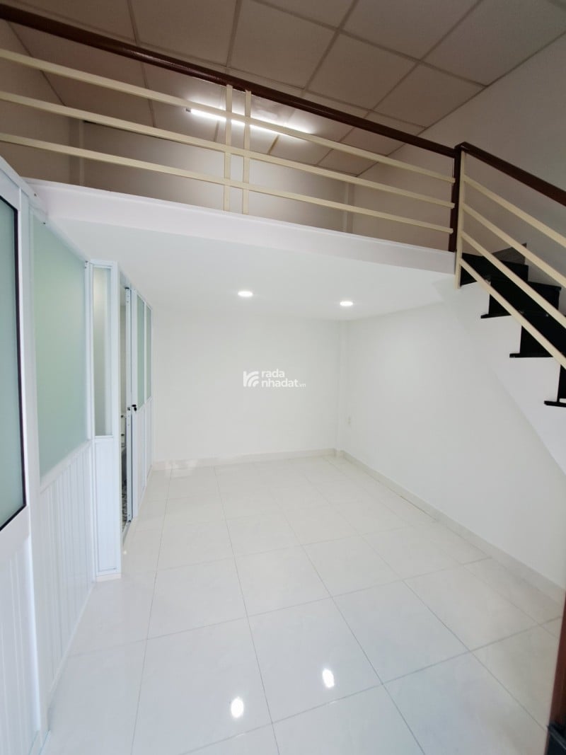 Bán nhà Son Ky Tan Phu 2ty3, hẻm 3m đường TKTQ. Nhà mới 3 tầng.