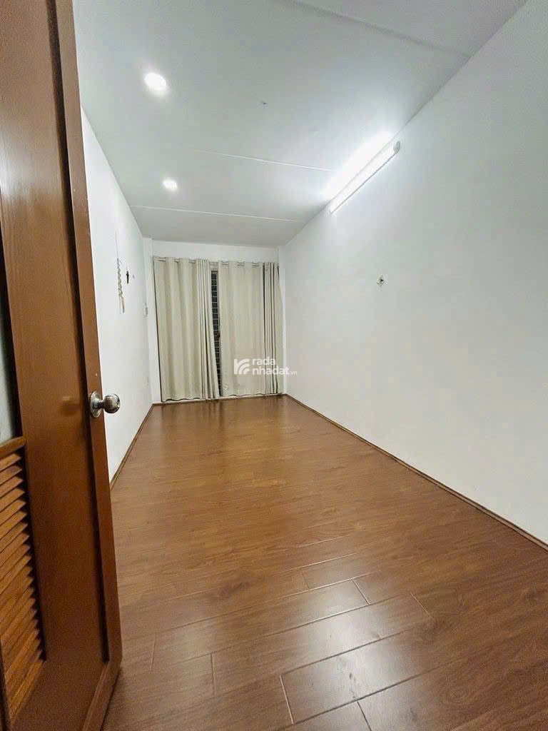 CHO THUÊ NHÀ HẺM NAM KỲ KHỚI NGHĨA,Q1,3x11m,2L,2Pn,2wc, nội thất cơ bản giá 12tr/tháng