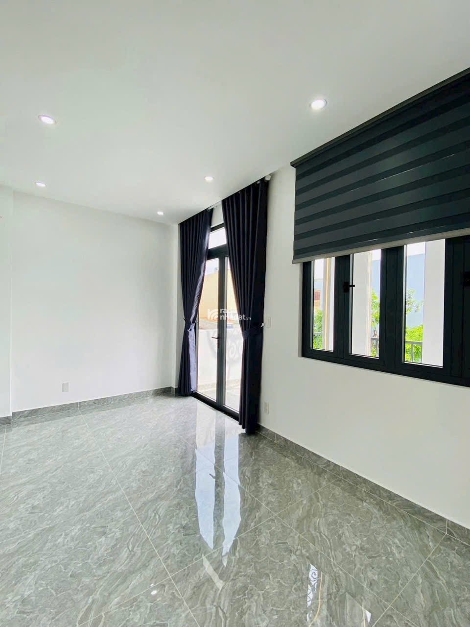 Nhà giá rẻ DT 59,6m2 giá 3tỷ450 đường Lê Quang Định p1 Gò Vấp