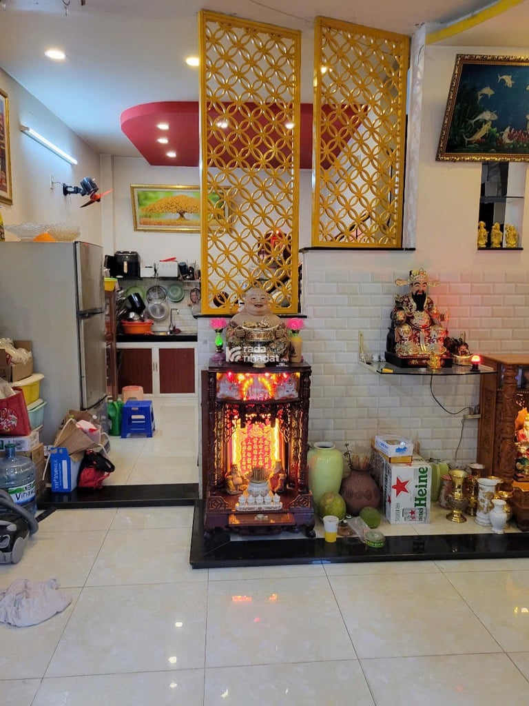 NHÀ ĐẸP CHỦ Ở - 02 TẦNG - 4PN BAN CÔNG THOÁNG MÁT - DT LỚN 8x9