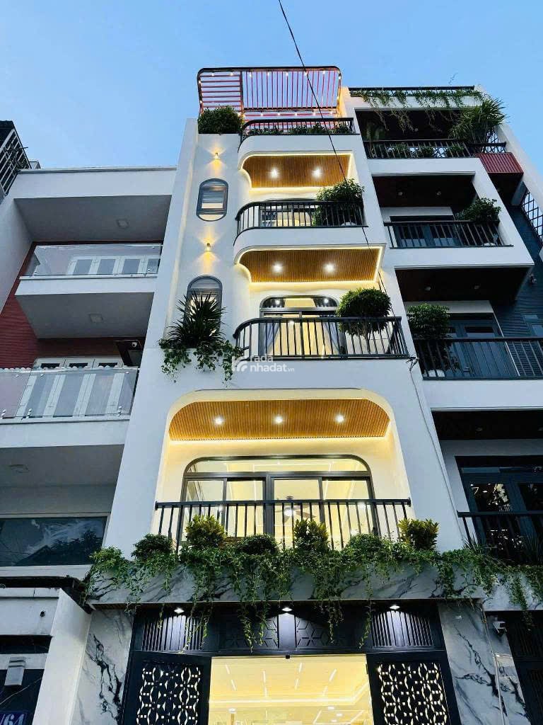 Nhà 5 tầng mới xây Dương Thị Mười Tân Thới Hiệp Q12 4x18m xe hơi vào nhà Giá 9.7 tỷ