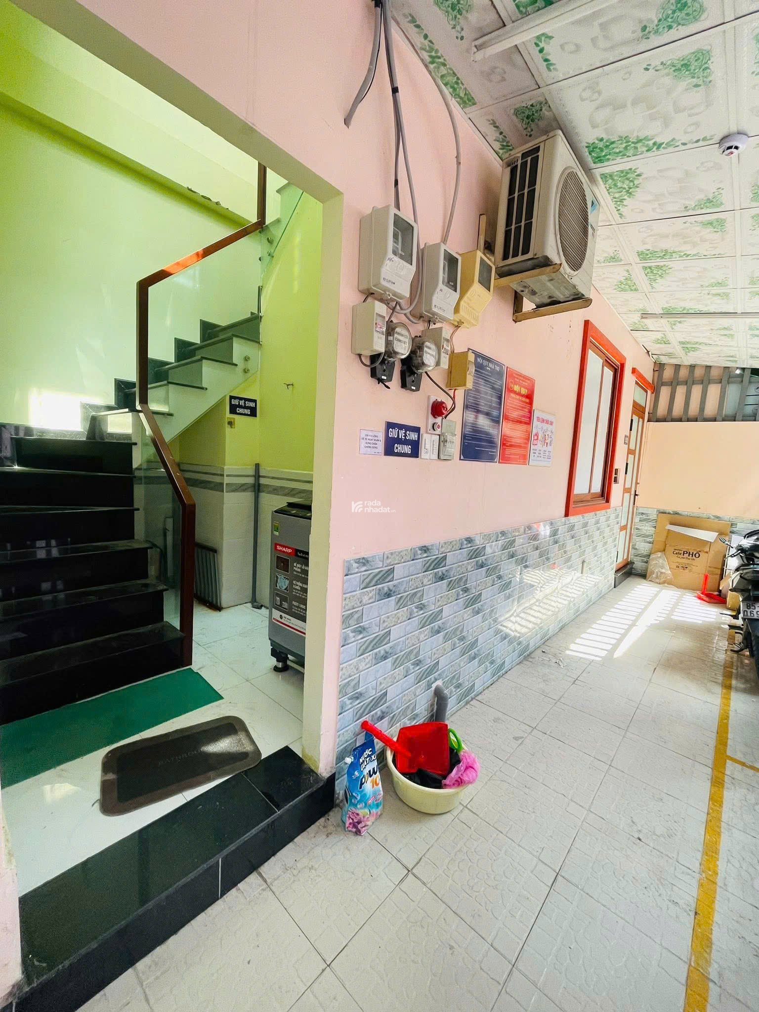 nhà phố 3 tầng cạnh Phú Mỹ Hưng; 5x17m 6PN; thu nhập 300tr/năm; không quy hoạch