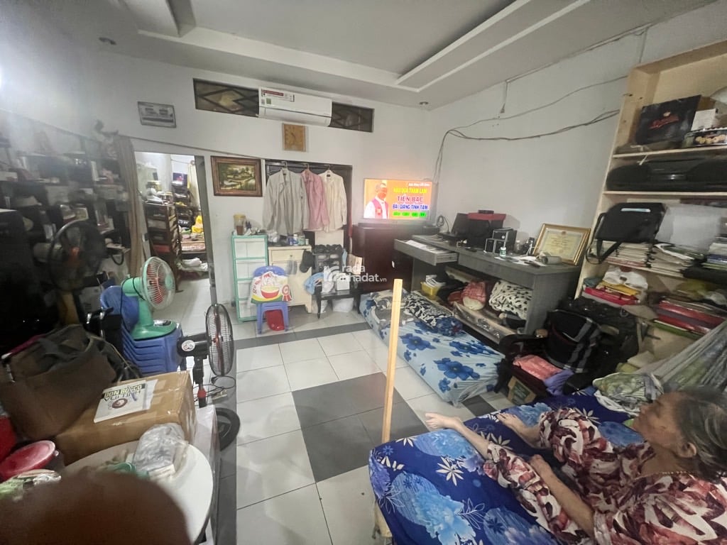 GẦN MẶT TIỀN HUỲNH VĂN BÁNH, PHÚ NHUẬN, 50M2 NGANG HIẾM CÓ. GIẢM 2T CHỈ CÒN 12.5T TL 