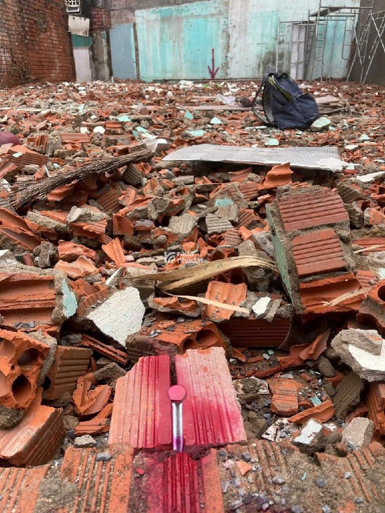 TRUNG TÂM. SÁT HẺM XE HƠI VIP LÊ VĂN SỸ, PHÚ NHUẬN, 65M2 ĐẤT TIỆN XÂY. GIẢM 350TR CHỈ CÒN 7.88T TL 