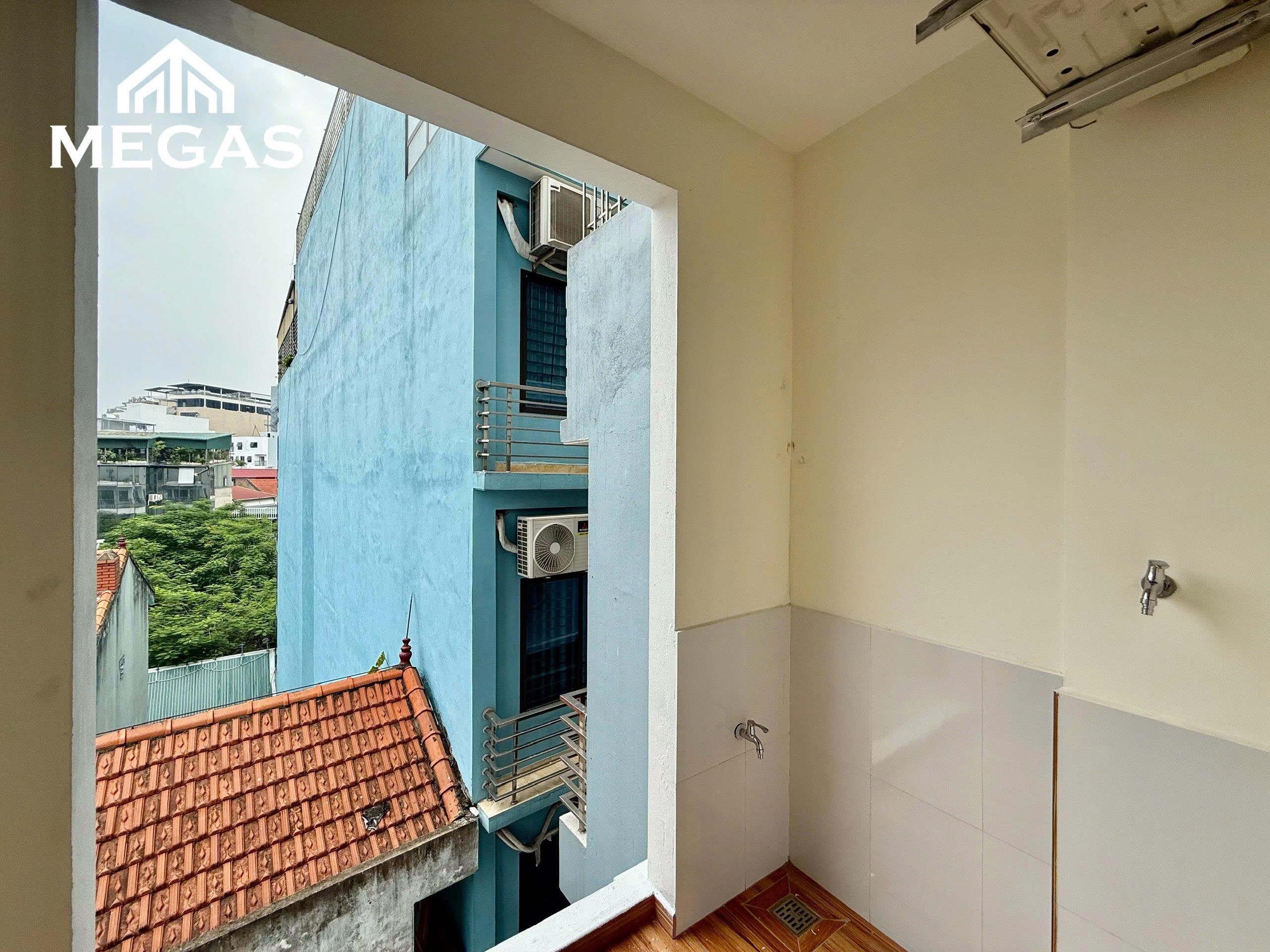 CĂN HỘ 2PN 2N1K NGAY BẾN XE MỸ ĐÌNH - ĐẠI HỌC THƯƠNG MẠI  - Ô TÔ ĐỖ CỬA - FULL ĐỒ - VÀO LUÔN