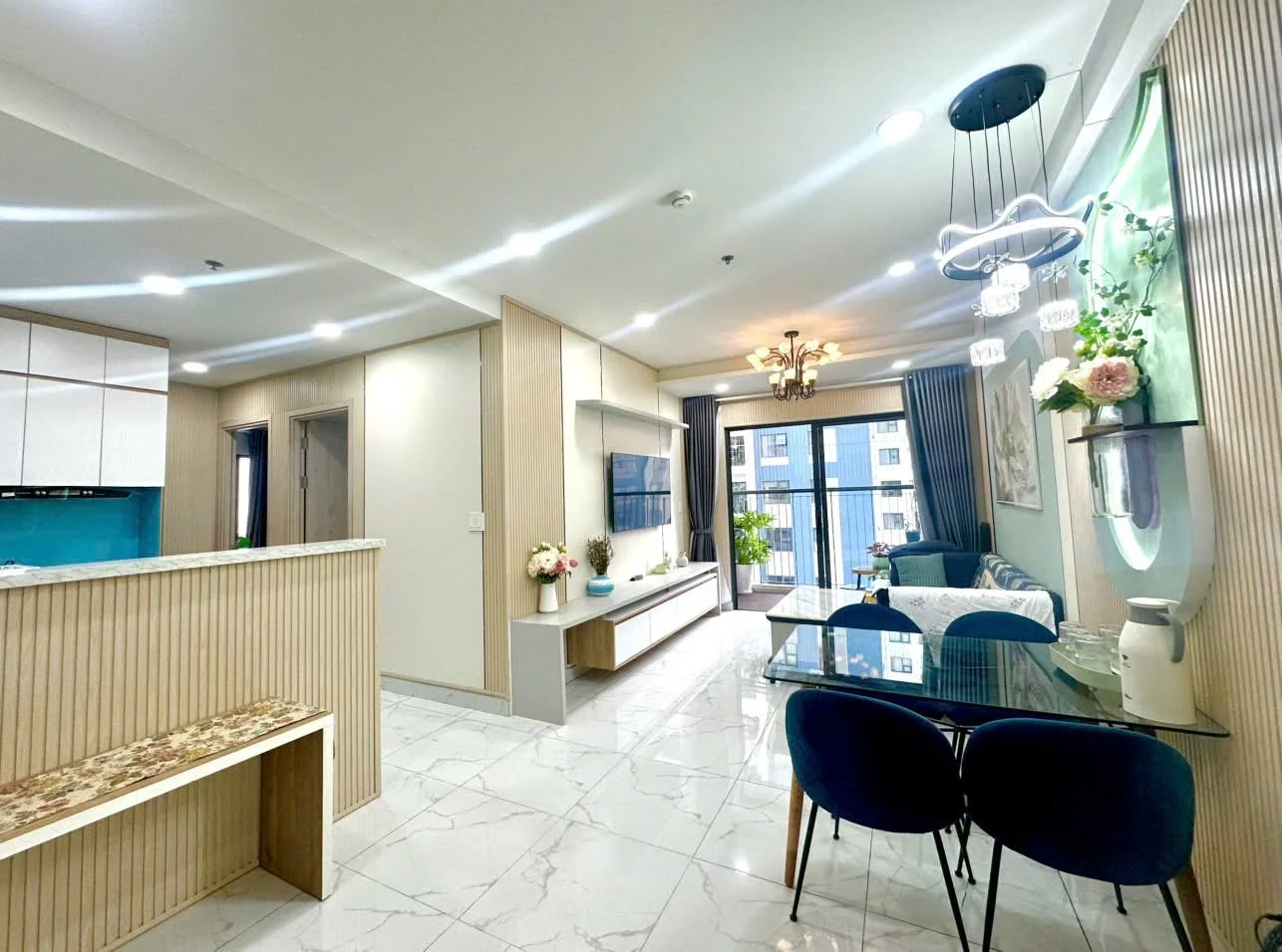 CHO THUÊ CĂN HỘ CHARM CITY DĨ AN 3PN GIÁ TỐT