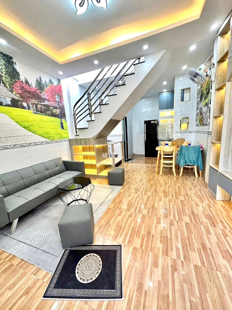 9TR NHÀ 2PN2WC NGAY NGUYỄN VĂN CÔNG GV GẦN SÂN BAY