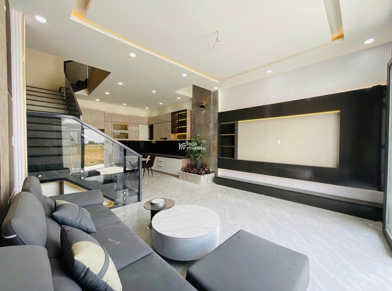CHÍNH CHỦ BÁN NHÀ PHỐ CÁCH CHỢ BÌNH CHÁNH TRUNG CẦN ĐƯỚC LONG AN  120m2 GIÁ CHỈ 3 TỶ2 SHR