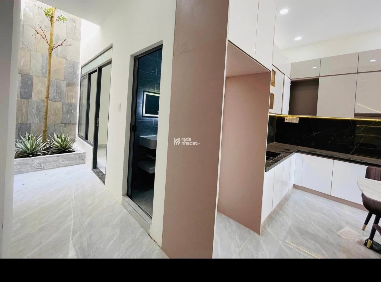 CHÍNH CHỦ BÁN NHÀ PHỐ CÁCH CHỢ BÌNH CHÁNH TRUNG CẦN ĐƯỚC LONG AN  120m2 GIÁ CHỈ 3 TỶ2 SHR