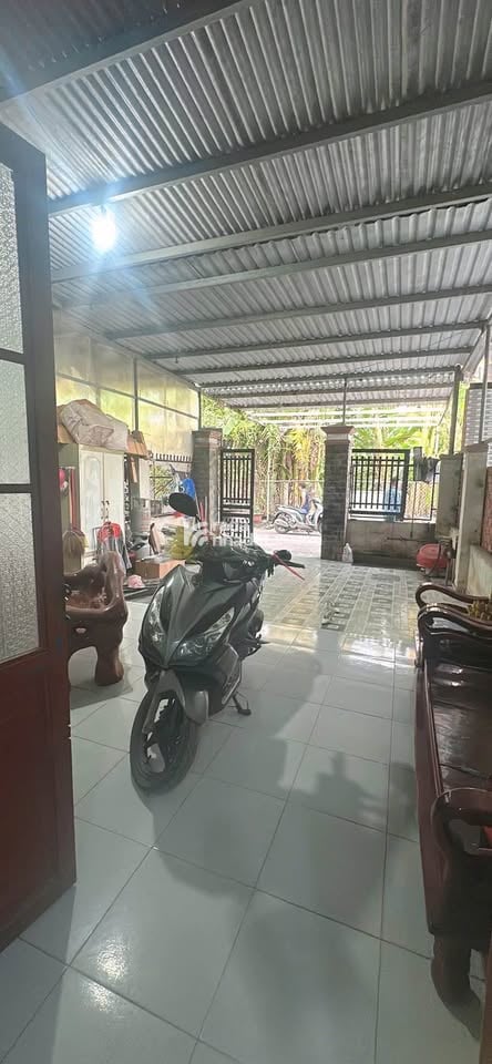 "Do kẹt vốn kinh doanh, bán gấp căn nhà xoay vốn ở Củ chi Phước Thạnh giá 900tr"