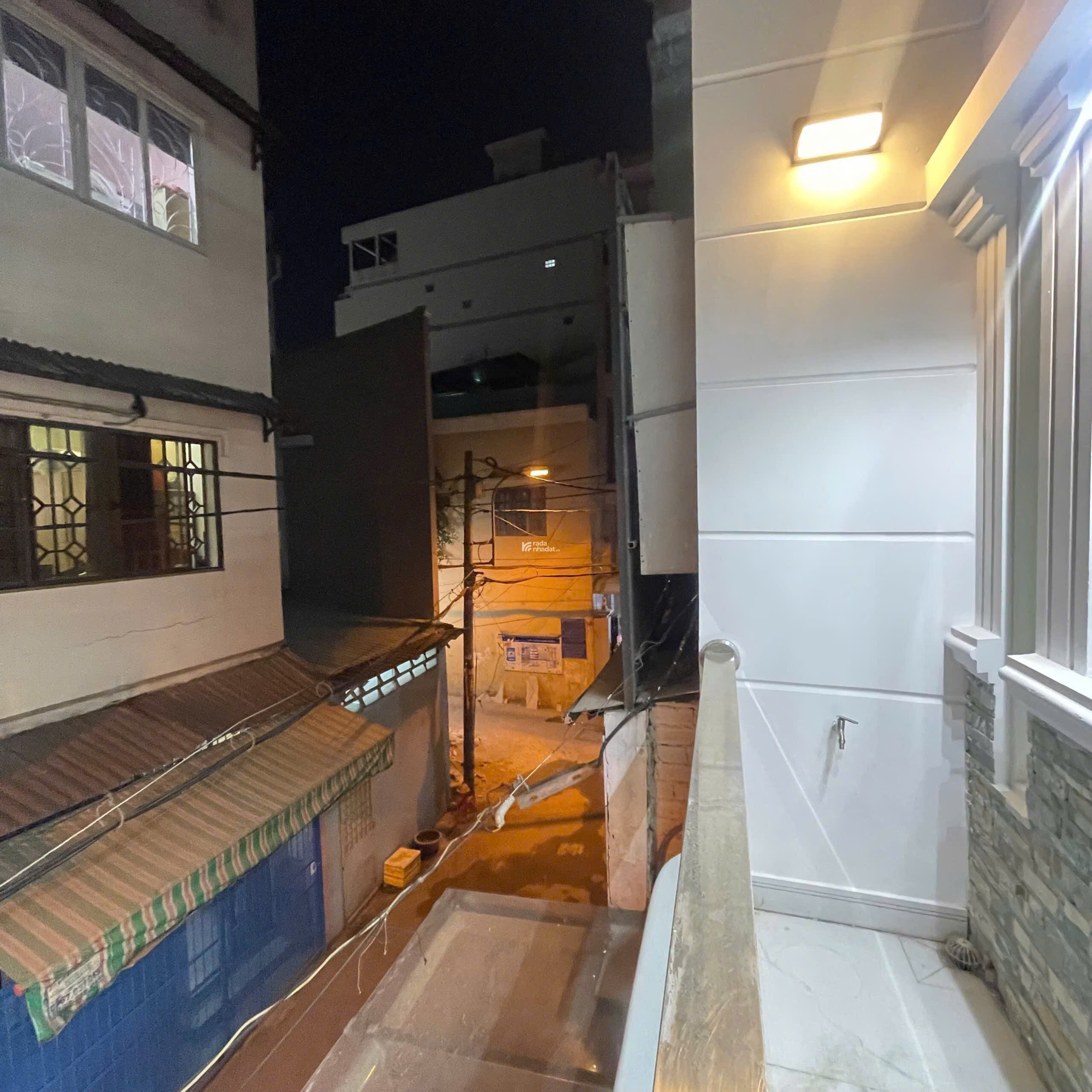 Nhà đẹp HXH Nguyễn Thị Nhỏ, 61m2, 2 tầng, chỉ 9.5 tỷ TL, ở ngay