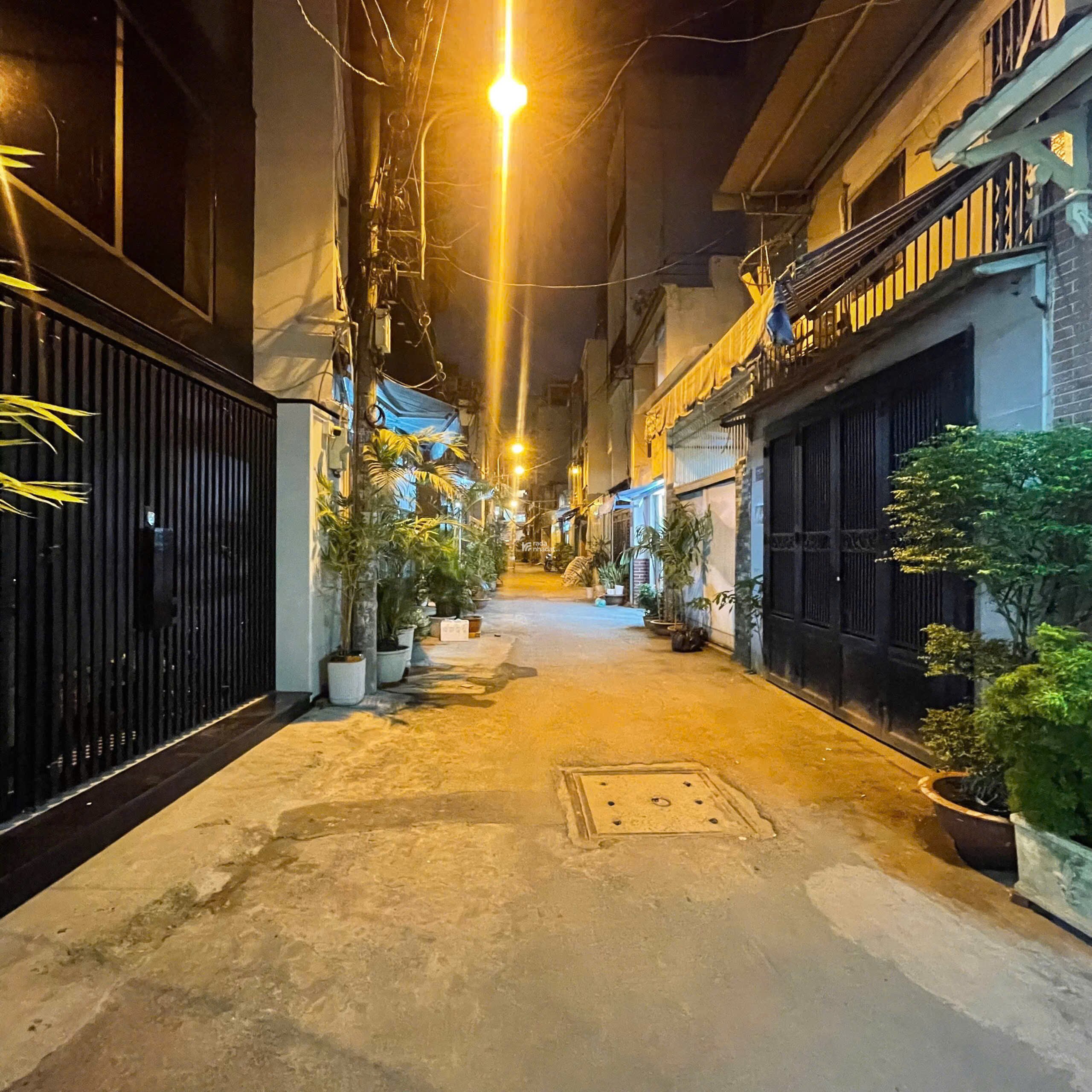 Nhà đẹp HXH Nguyễn Thị Nhỏ, 61m2, 2 tầng, chỉ 9.5 tỷ TL, ở ngay