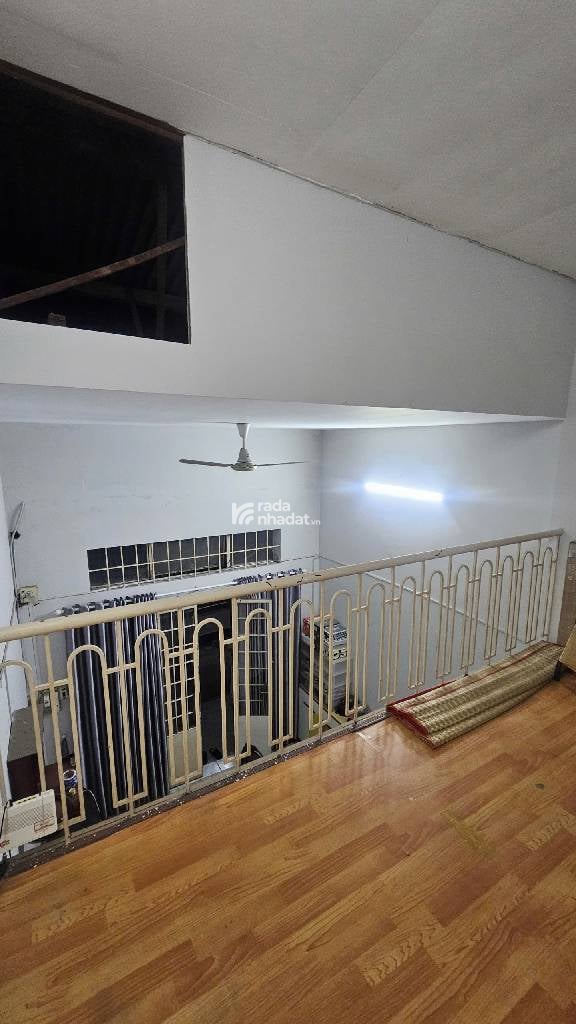 NGAY LŨY BÁN BÍCH- HUỲNH THIỆN LỘC- TÂN PHÚ- 2 TẦNG-DT: 4*15M- 4 TỶ 5