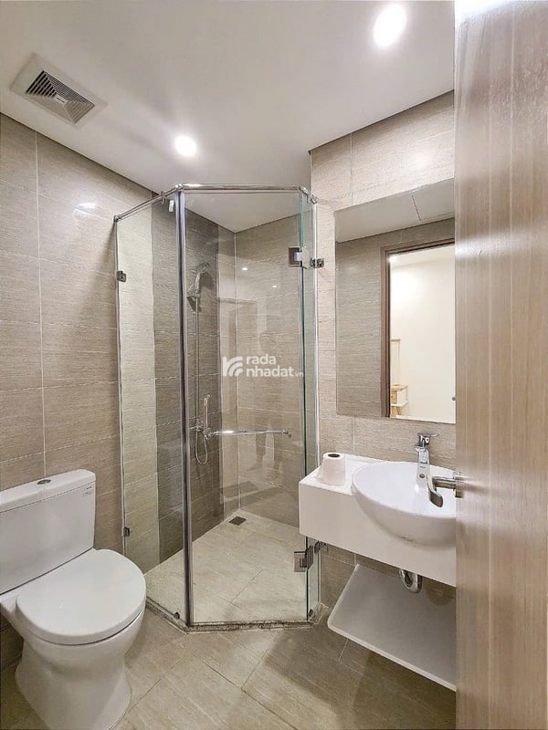 Bán Căn Hộ 1PN 47m2 Full Nội Thất Hiện Đại Như Hình, Chỉ 2.2 Tỷ, Dọn Vào Ở Ngay