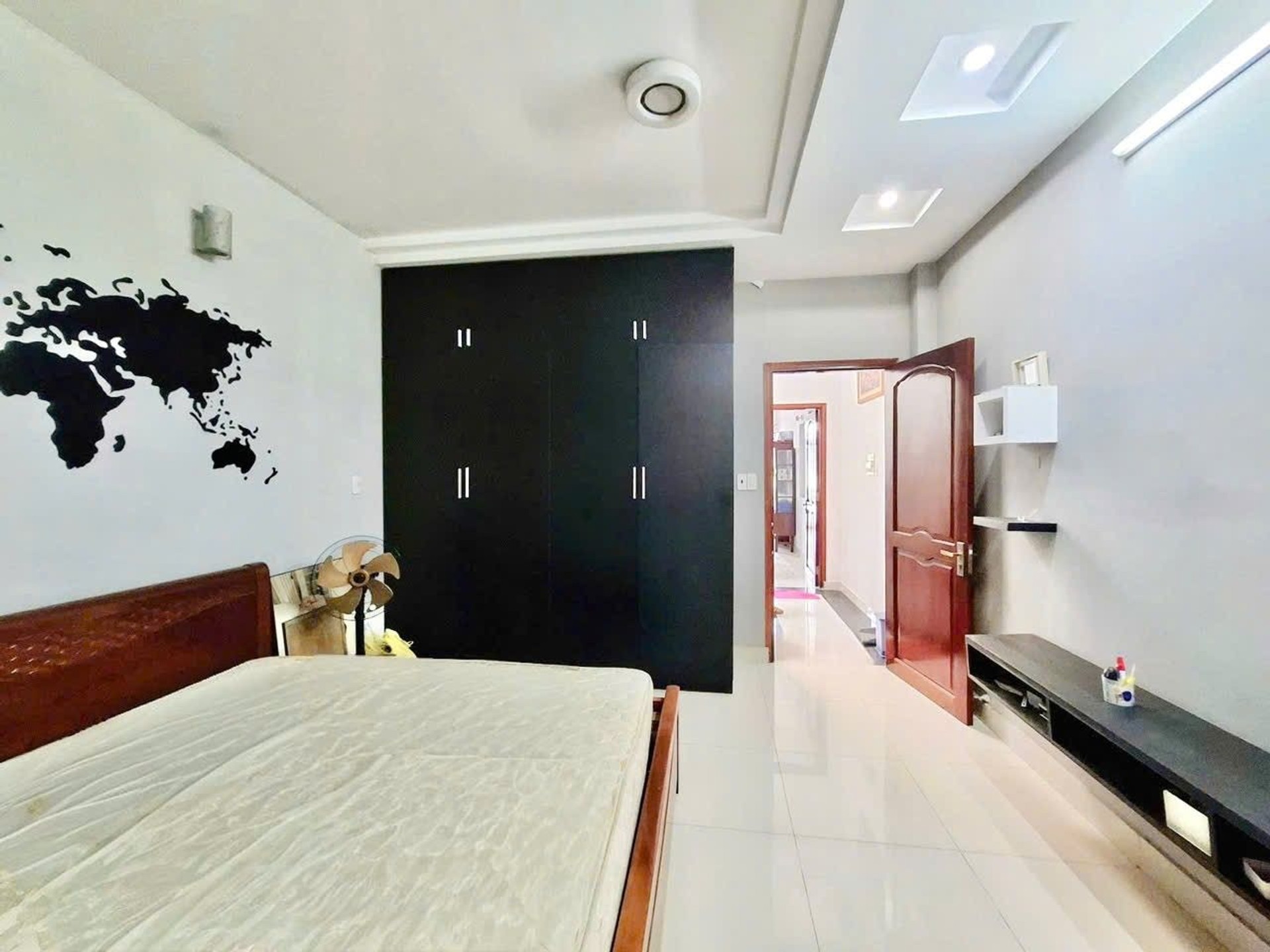 Hẻm 6m Hà Thị Đát, 90m2, 4x22, 5 tầng, 5PN, lắp được thang máy, Chỉ 9.6 tỷ TL 