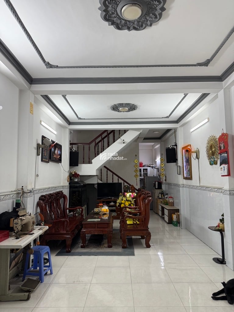 HẺM XE HƠI SÁT NHÀ, LẠC LONG QUÂN, TÂN BÌNH, 55M2 CÓ KC Ở NGAY. GIẢM 350TR CHỈ 6.6T TL