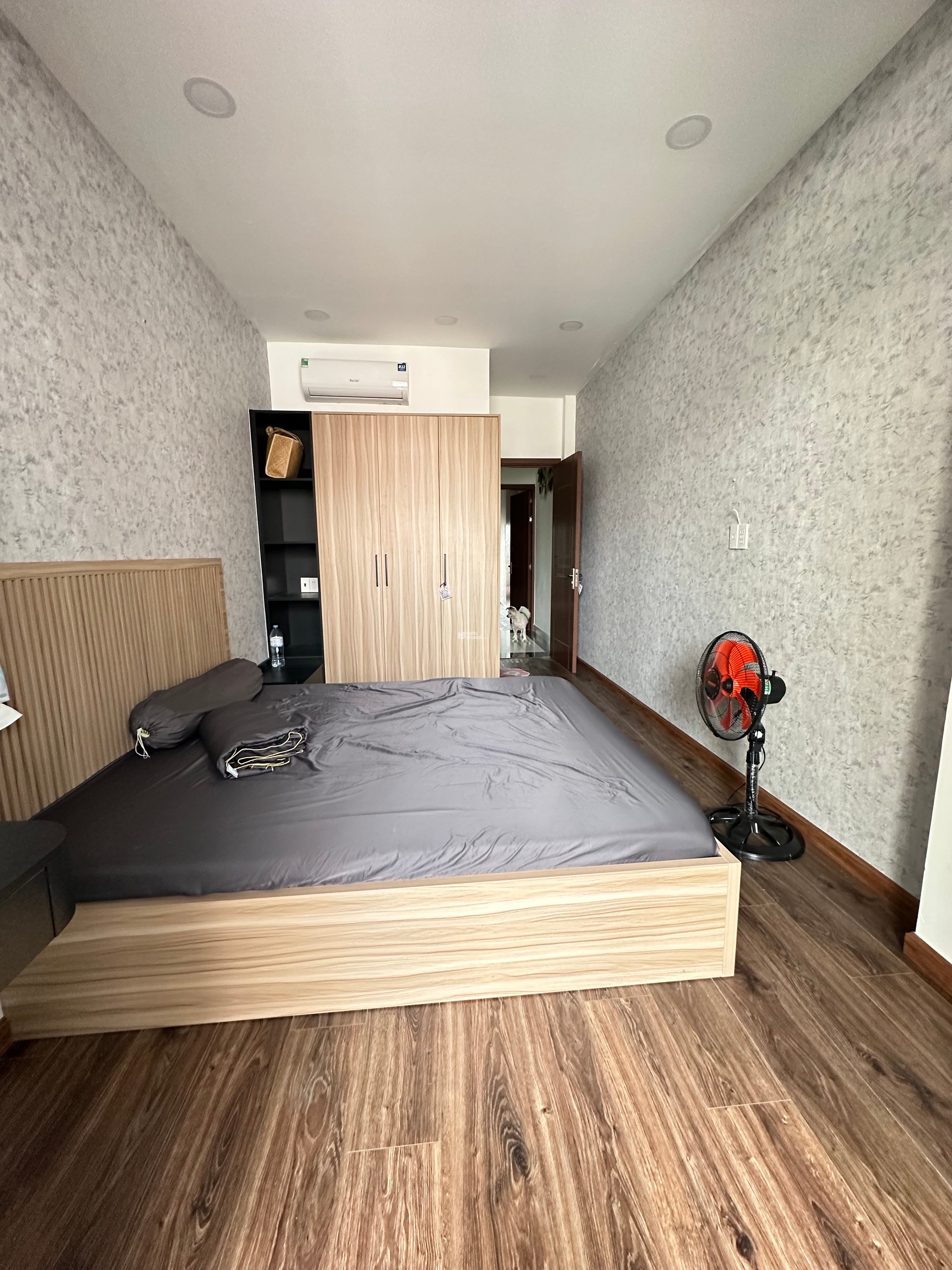 Cho thuê nhà 2 tầng, 2PN, 2WC – Hẻm xe máy – Phường Tân Kiểng