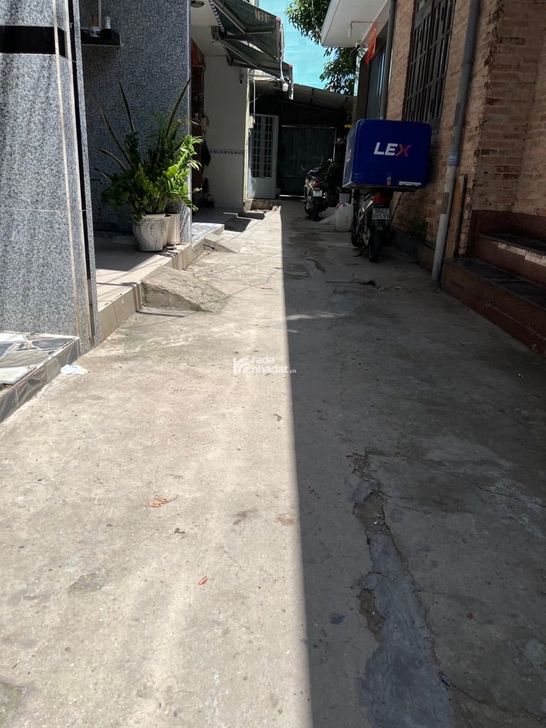NHÀ SÁT QUẬN 6, DT LỚN 140M2, NGANG 7M, KHÔNG QH, SHR, HOÀN CÔNG ĐỦ, NHỈNH 4 TỶ