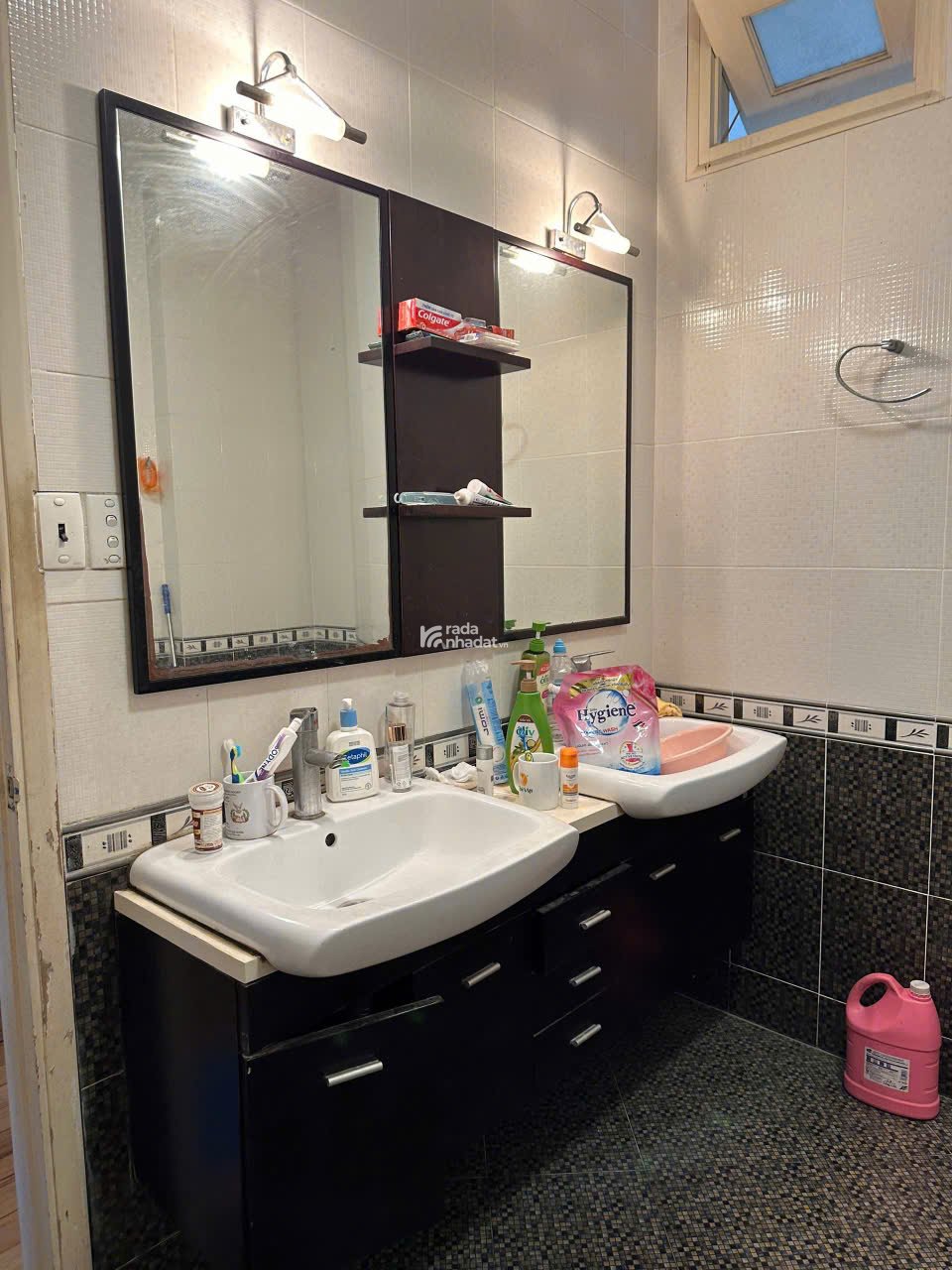 BÁN NHÀ HẺM NỘI BỘ TRẦN HƯNG ĐẠO Q5 - 4.1x21 - 17 TỶ 