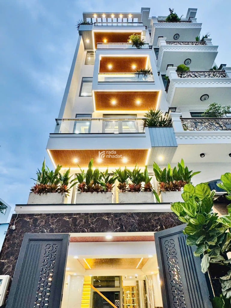 Bán nhà khu đồng bộ vip 6 tầng, thang máy, gara ôtô, 65m2, ngay chợ An Nhơn Gò Vấp, 13.x tỷ