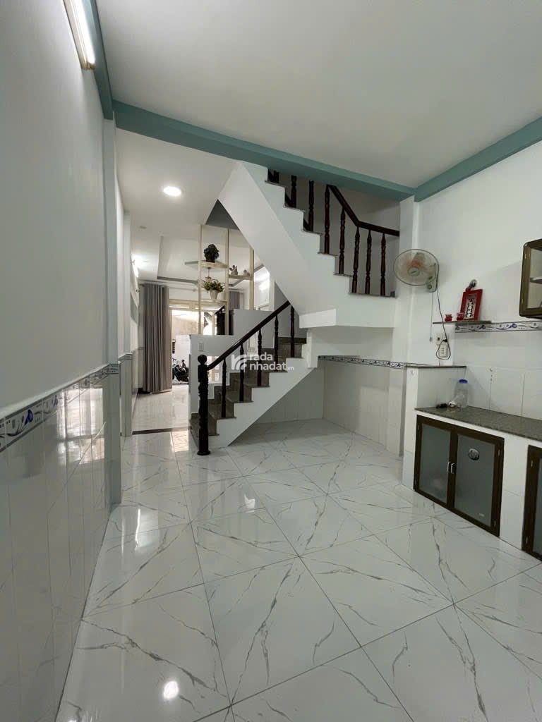 HẺM Ô TÔ, SÁT MẶT TIỀN BÀ HOM, THÔNG RA PHỐ ẨM THỰC Q6, 50M2, 4.75 TỶ