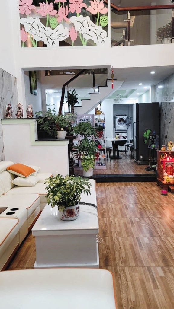 NHÀ ĐẸP 3 TẦNG 60M2 KHU DÂN CƯ ĐỒNG BỘ, P. PHÚ HỮU, THỦ ĐỨC, GIÁ 5.2 TỶ (TL)