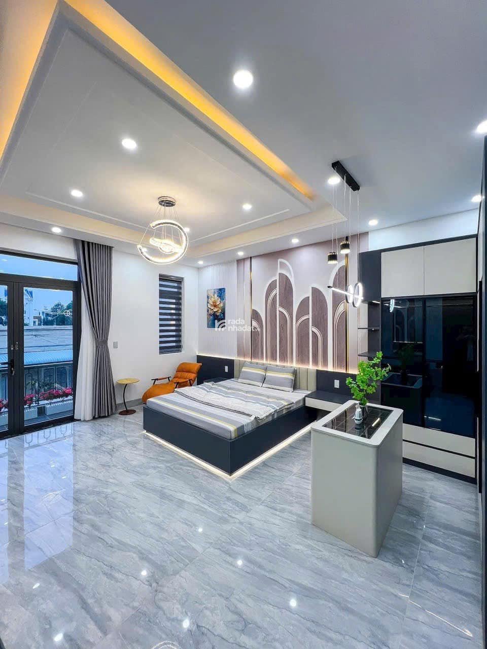 Bán Nhà Phố Chính Chủ Hiện Đại 2 Tầng - Trung Tâm Thủ Dầu Một - Giá Cực Tốt